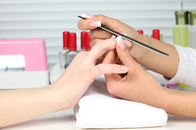 Купить диплом мастера маникюра Купить диплом мастера маникюра